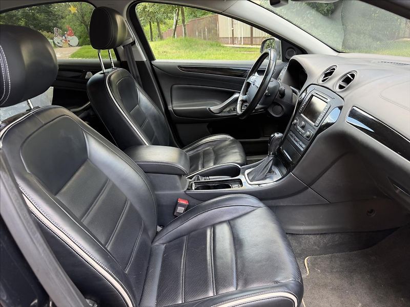 Ford Mondeo 2,0TDCi koup.CZ II.majitel a/t - fotka 7 z 9