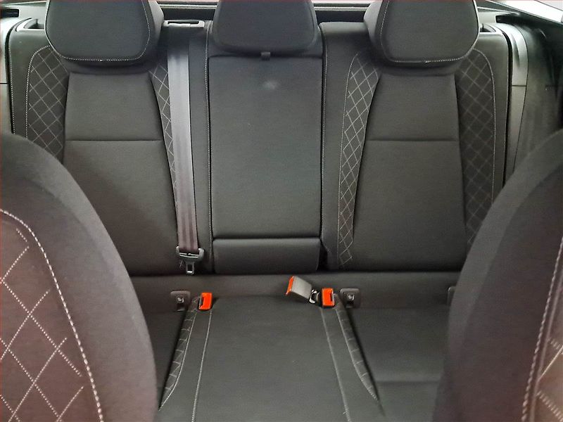 Škoda Karoq (2020) 1.5 TSI - fotka 10 z 18