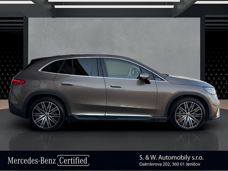 Mercedes-Benz EQE 500 AMG 4MATIC SUV - fotka 4 z 39