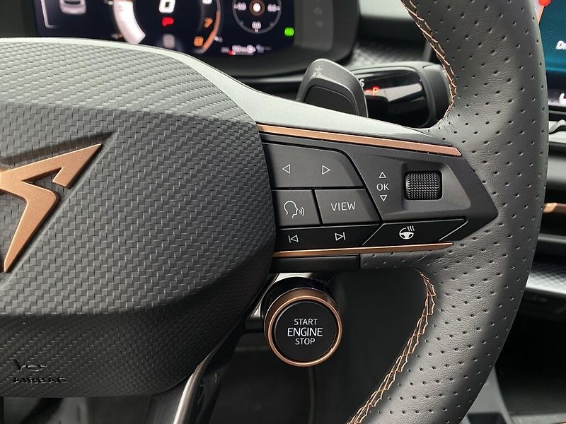 Cupra Terramar DSG 4WD 2,0 TSi 150 kW - fotka 15 z 30