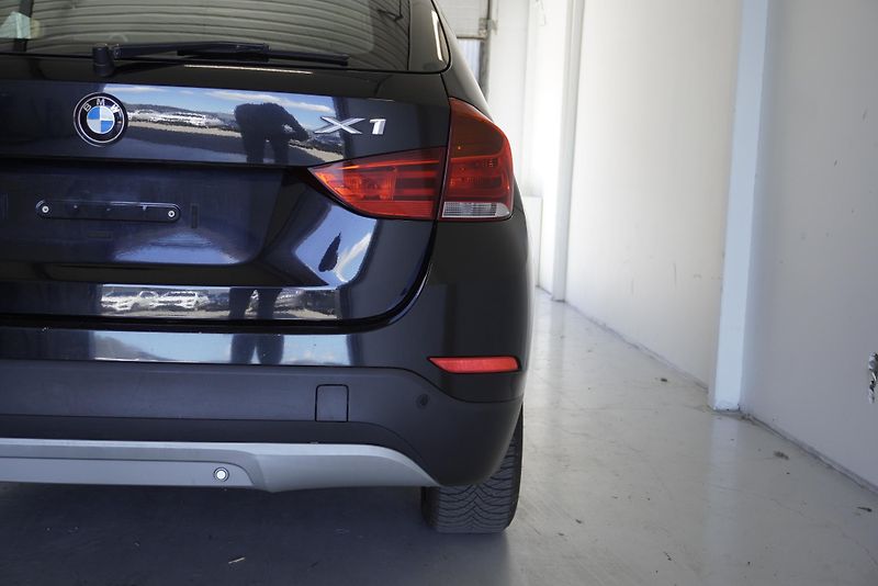BMW X1 2.0D 160 kW XDRIVE AUTOMAT - fotka 10 z 27