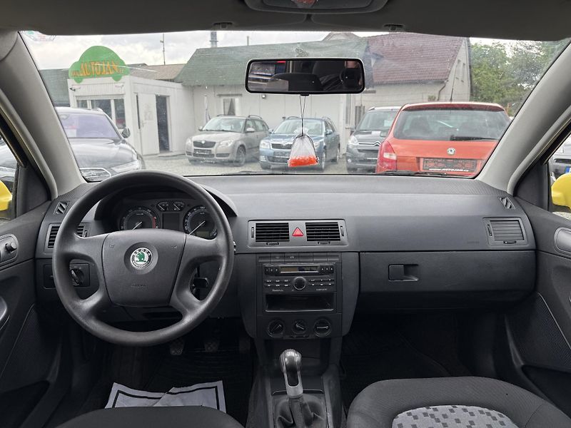 Škoda Fabia 1.4 16V - fotka 7 z 13