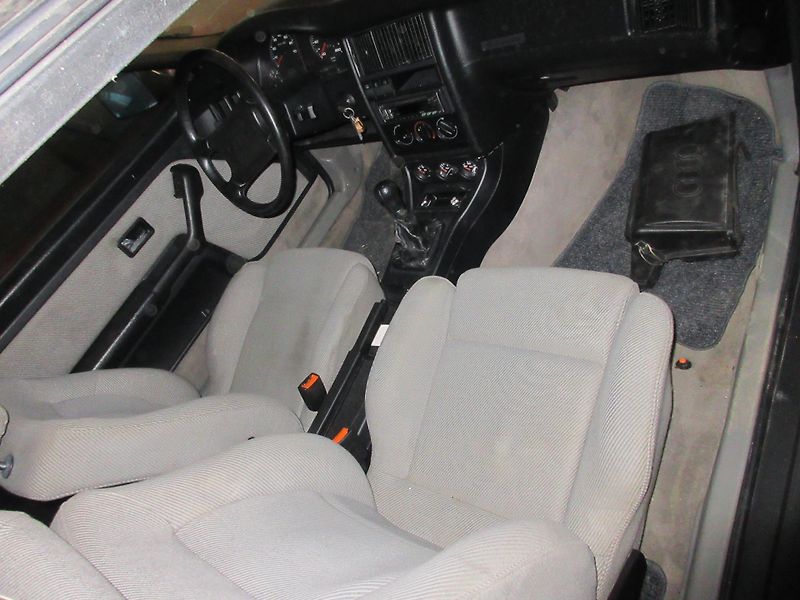 Audi 80 (1989) 2,3 coupe - fotka 6 z 17