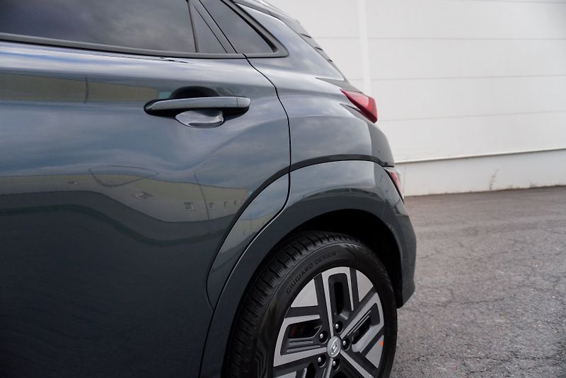 Hyundai Kona ELEKTRIC 100kW - fotka 15 z 39