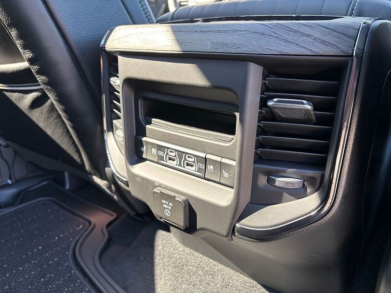 RAM 1500 3.0 I6 548k LIMITED NIGHT RAMB - fotka 57 z 88