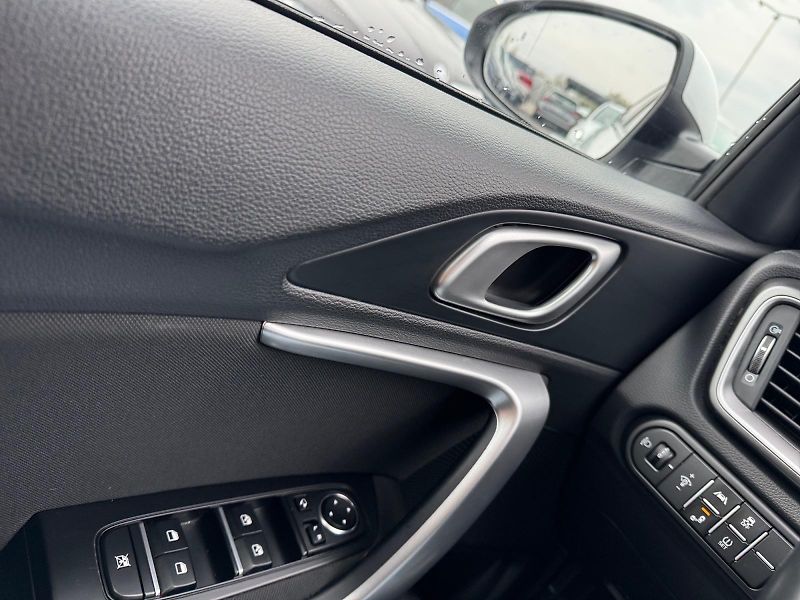 Kia Ceed (2024) TOP 1.5T-GDI 118kW CZ DPH - fotka 11 z 11