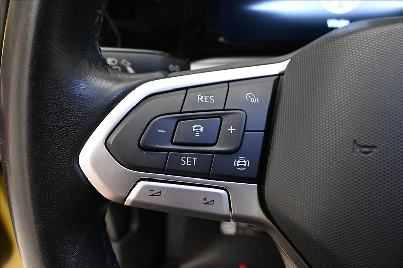 Volkswagen Golf 1,5 TSI 96kW Life Záruka až 5 - fotka 22 z 30
