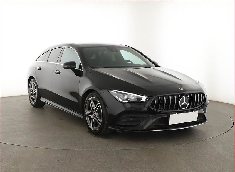 Mercedes-Benz CLA (2021) 200 - fotka 1 z 21