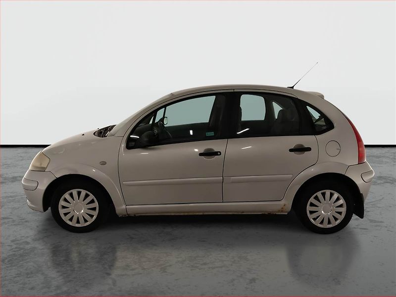 Citroën C3 (2003) 1.4 HDi, nová STK, Tažné - fotka 3 z 15