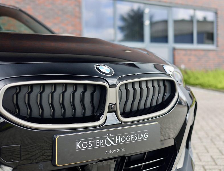 BMW M2 (2022) 40i xDrive Coupé - fotka 6 z 39