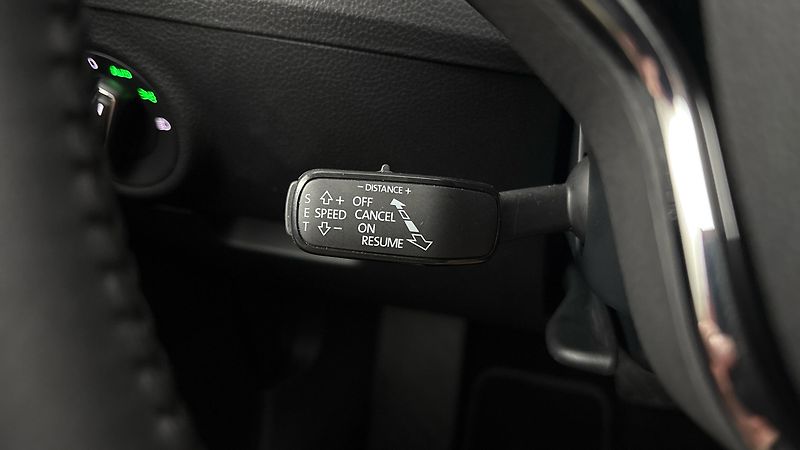 Škoda Superb 1.5 TSI DSG Style - fotka 14 z 27