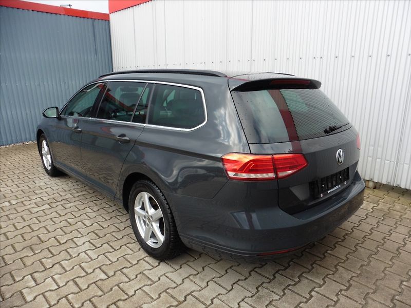 Volkswagen Passat Variant 1,4 TSi Comfortline - fotka 3 z 14