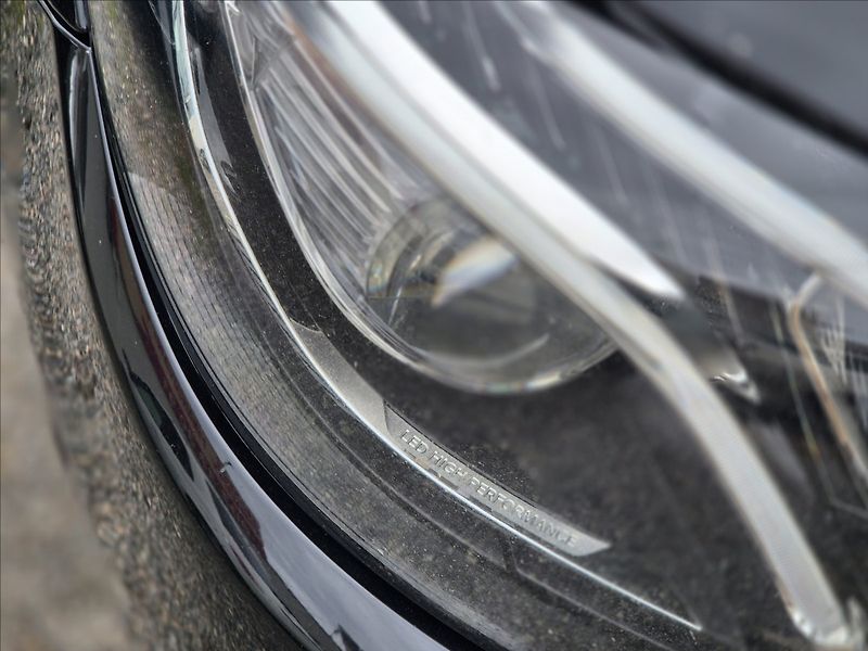 Mercedes-Benz Třídy E 220d*4M*AMG*head-up*webast - fotka 43 z 43