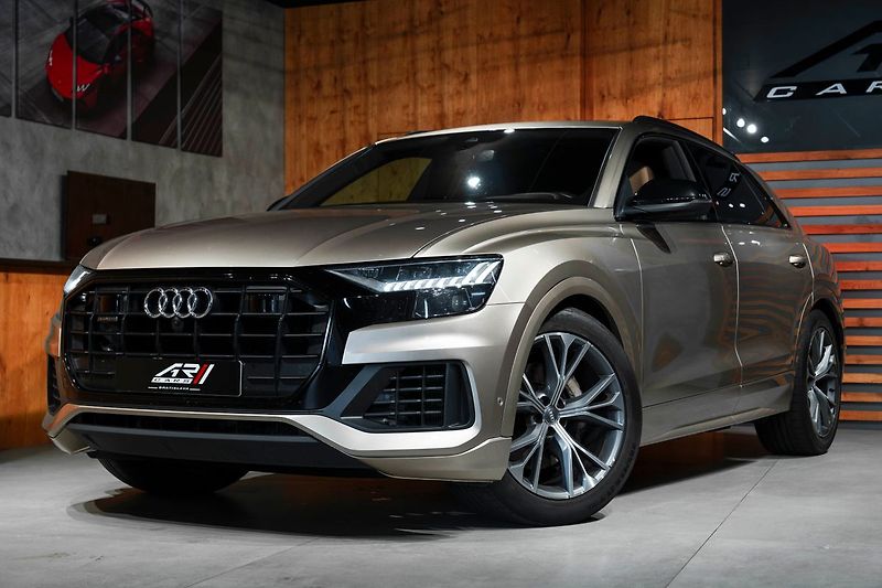 Audi Q8 - fotka 3 z 20