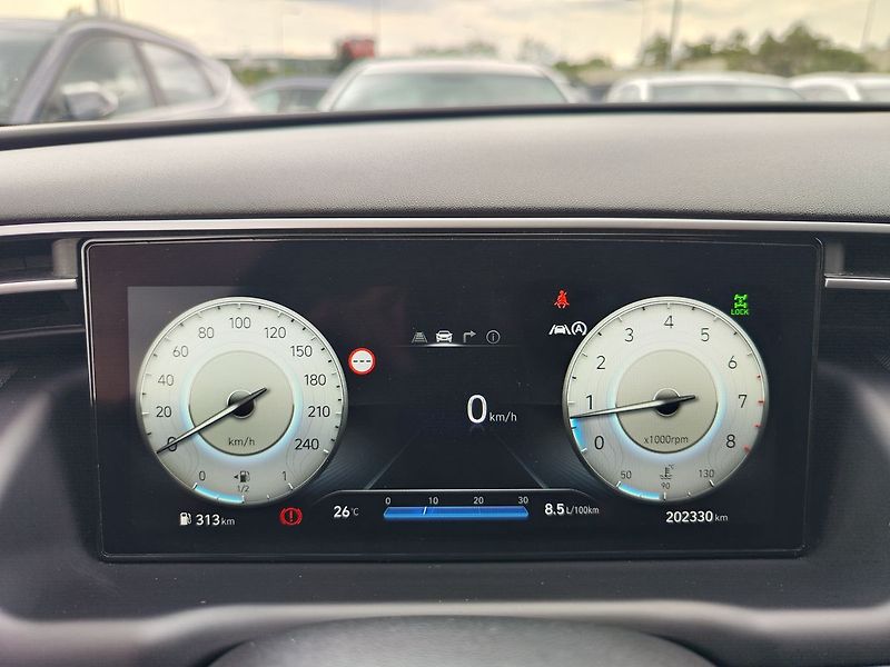 Hyundai Tucson 1.6 T-GDI/110kW Smart Navi 4x4 - fotka 17 z 41