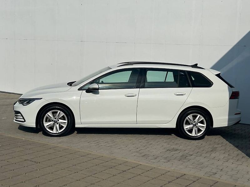Volkswagen Golf Life 6G 1,5TSi - fotka 3 z 24