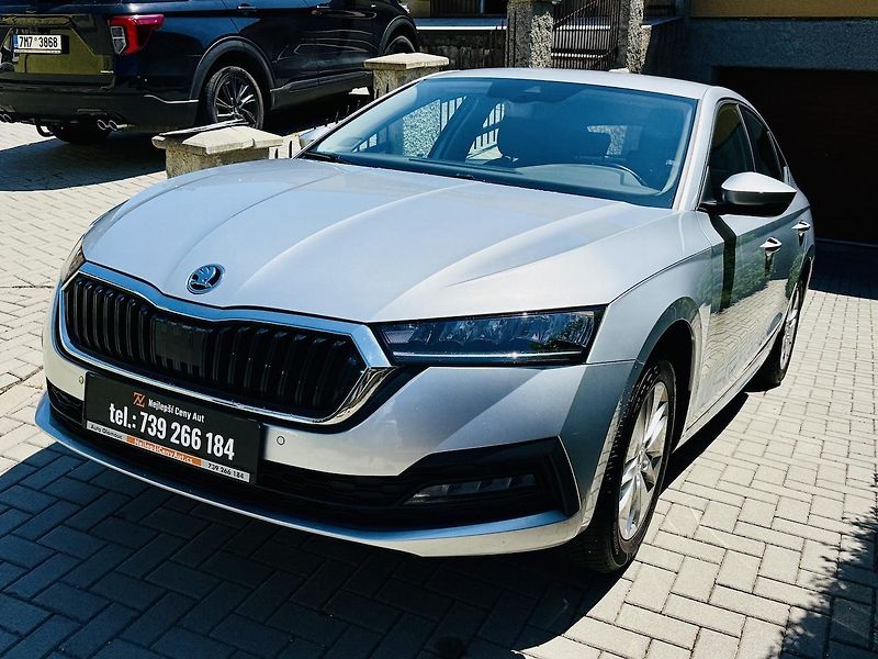 Škoda Octavia (2023) 1,5TSi 96kW DSG G-TEC Koup.ČR - fotka 1 z 15