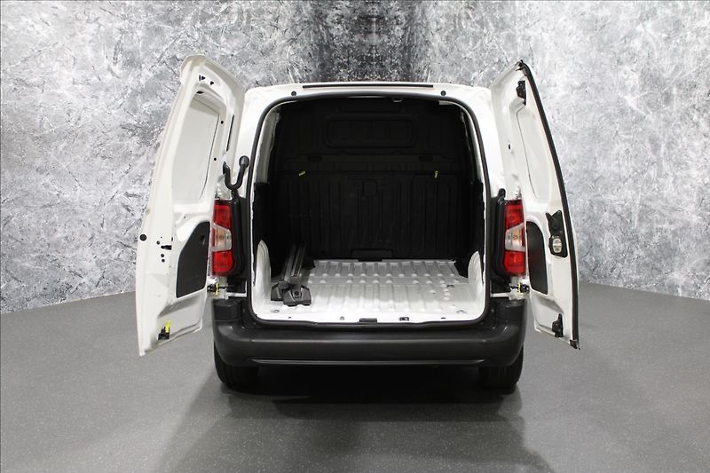 Citroën Berlingo 1,2 PureTech 1.majitel CZ - fotka 5 z 23