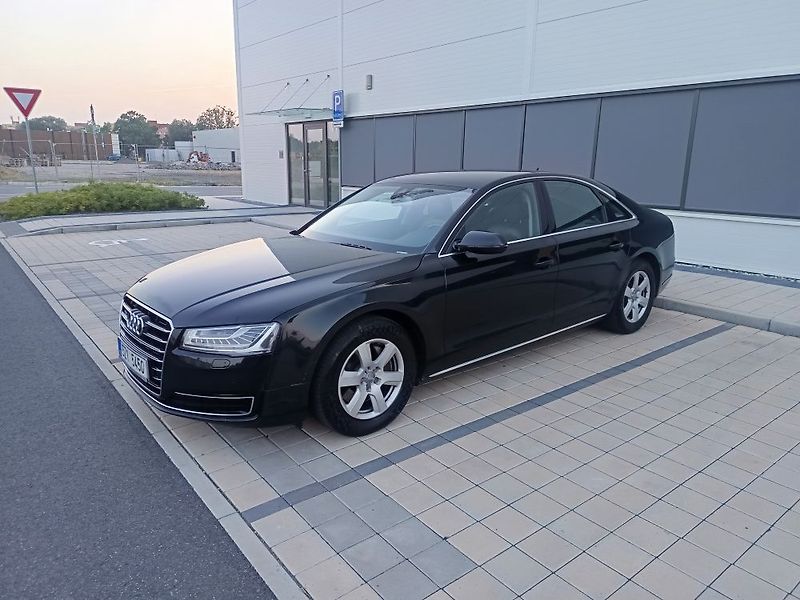 Audi A8 (2014) - fotka 20 z 59