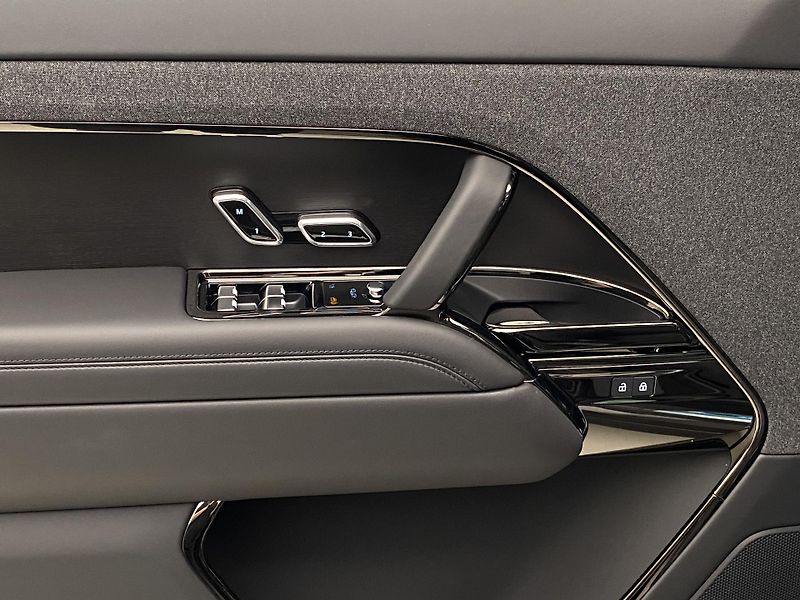 Land Rover Range Rover Sport (2026) D300 DYNAMIC HSE REZERVACE - fotka 46 z 72
