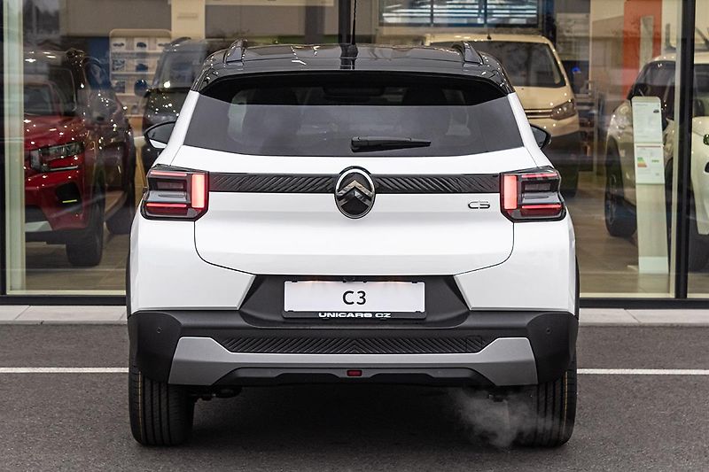 Citroën C3 (2026) 1,2 MAX Turbo 100k + ZIMA - fotka 7 z 27