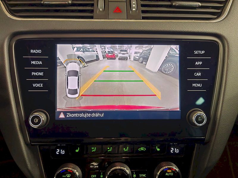 Škoda Octavia (2020) 1.5 TSI 110 kW Style Plus - fotka 12 z 27