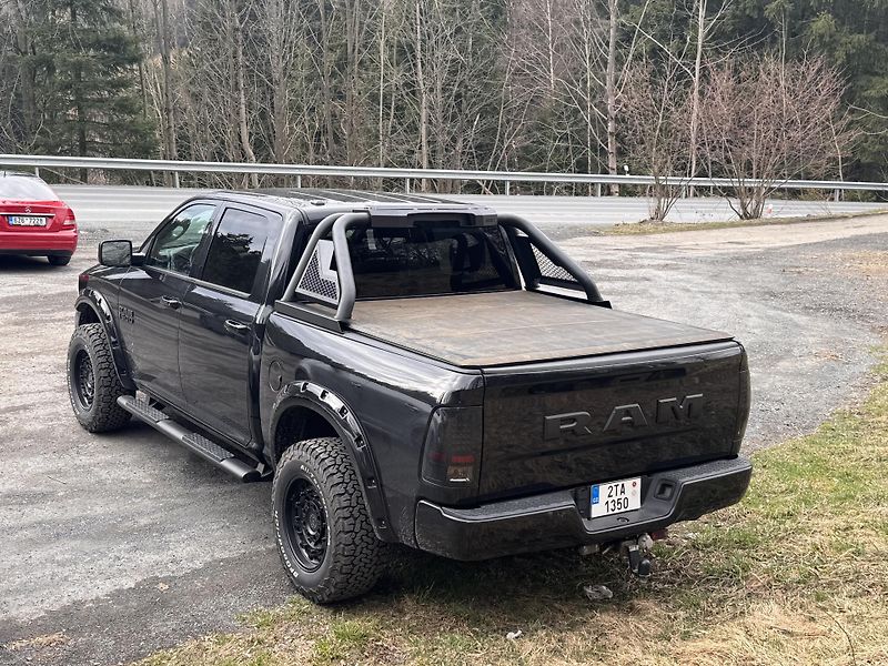 Dodge RAM (2016) - fotka 10 z 10