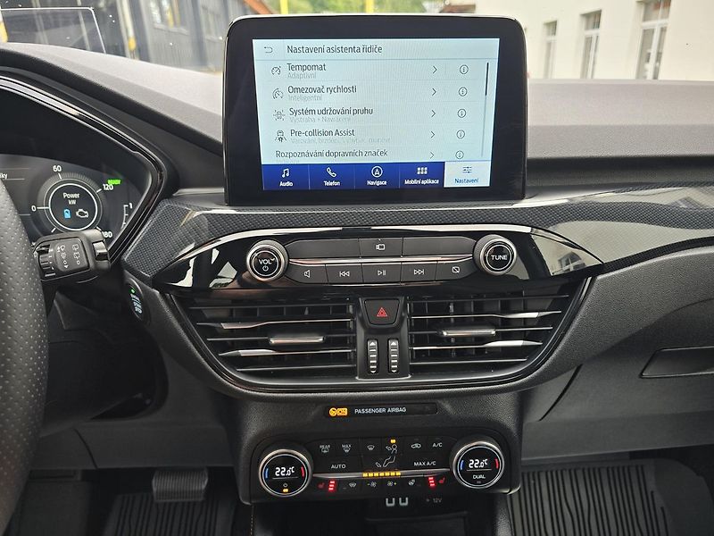 Ford Kuga 140kW 4x4 AWD ST-LINE -DPH - fotka 21 z 43