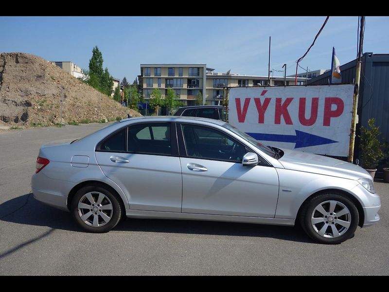 Mercedes-Benz Třídy C 200 CDi 100 kW STK07/2028 - fotka 7 z 34