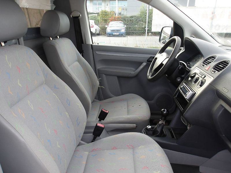 Volkswagen Caddy 1,4i  ČR JEZDÍ VÝBORNĚ ! - fotka 14 z 21