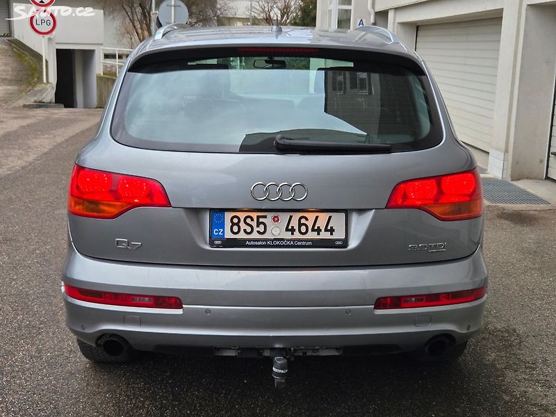 Audi Q7 (2007) 3.0TDI 171Kw ČR 1.maj Taž 3.5t - fotka 6 z 41