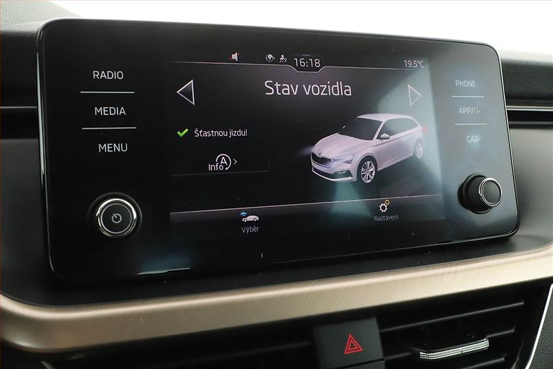 Škoda Scala (2019) 1.5 TSI, ČR - fotka 16 z 21