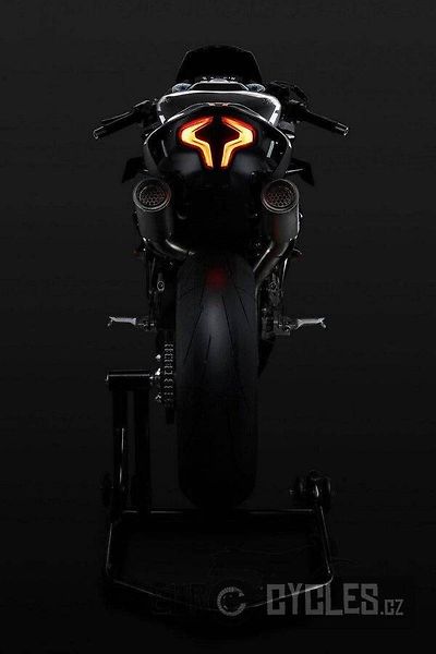 CFMOTO 450 SR (2026) - fotka 12 z 15
