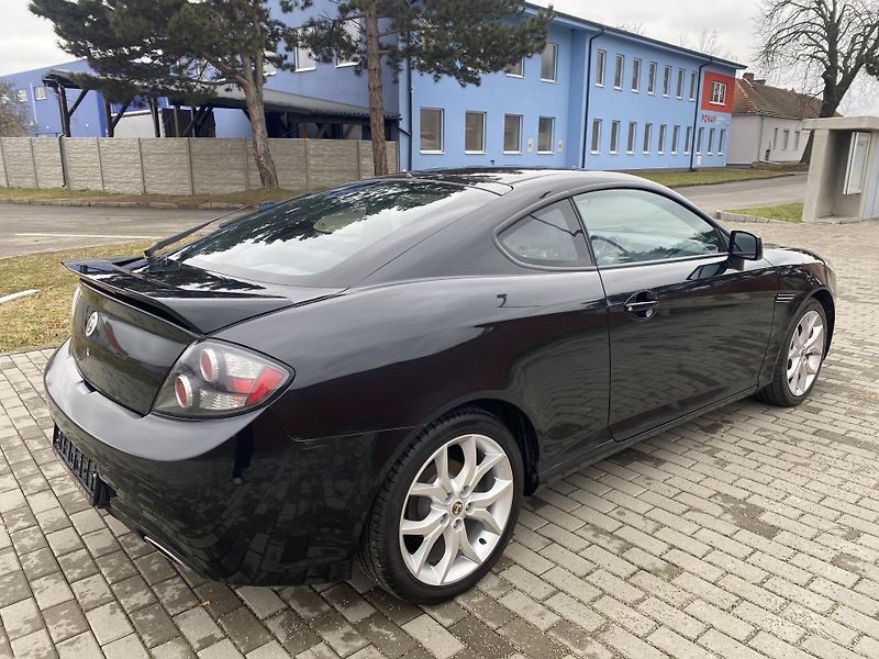 Hyundai Coupé (2007) 2.0i FX FULL, NAJETO 70TIS.KM! - fotka 5 z 42