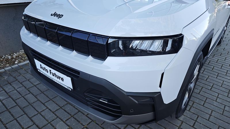 Jeep Compass (2026) Altitude hybrid 145PS automat  - fotka 16 z 40