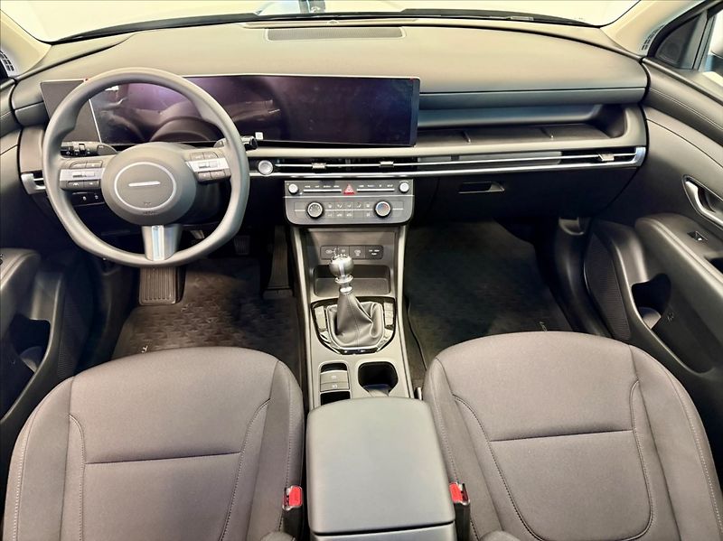 Hyundai Tucson 1,6 T-GDI COMFORT - fotka 7 z 16