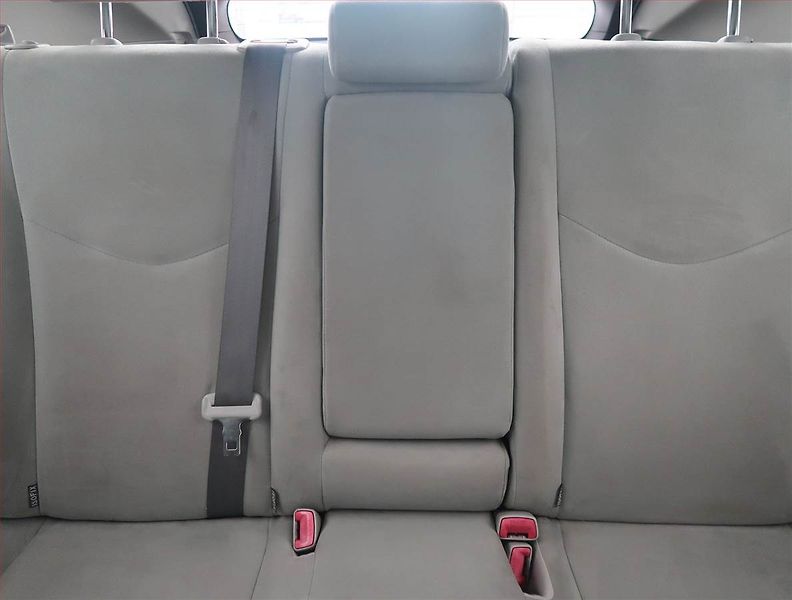 Toyota Prius (2009) 1.8 VVT-i HSD, Automat - fotka 10 z 14