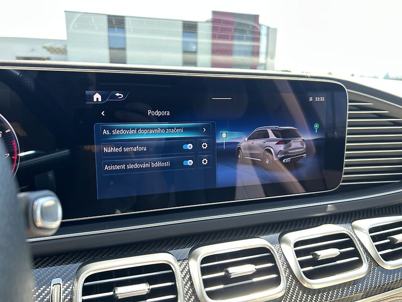 Mercedes-Benz GLE 53 AMG 4MATIC+ AIRMATIC - fotka 25 z 37