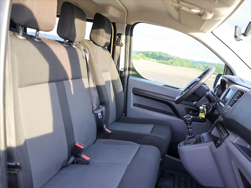 Peugeot Expert 1,5 HDI Klima 9-Míst Long DPH - fotka 11 z 32