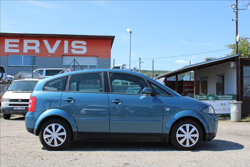 Audi A2 1,4 i  SERVISKA, KLIMA - fotka 4 z 27