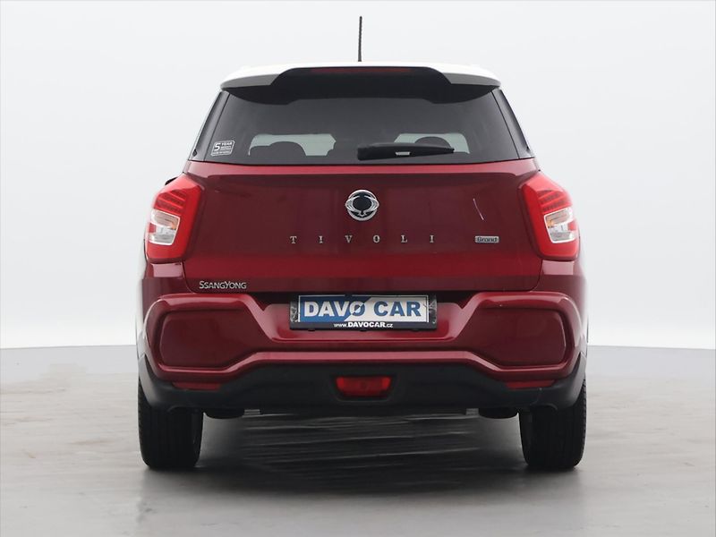 SsangYong Tivoli 1,5 T-GDI 120kW Grand Automat - fotka 6 z 33