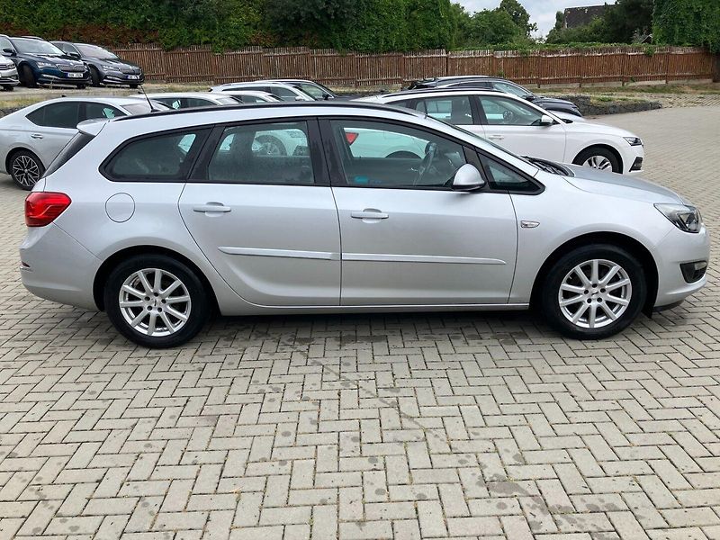 Opel Astra (2015) 1.4T 103kW LPG SPORTS TOURER - fotka 3 z 27