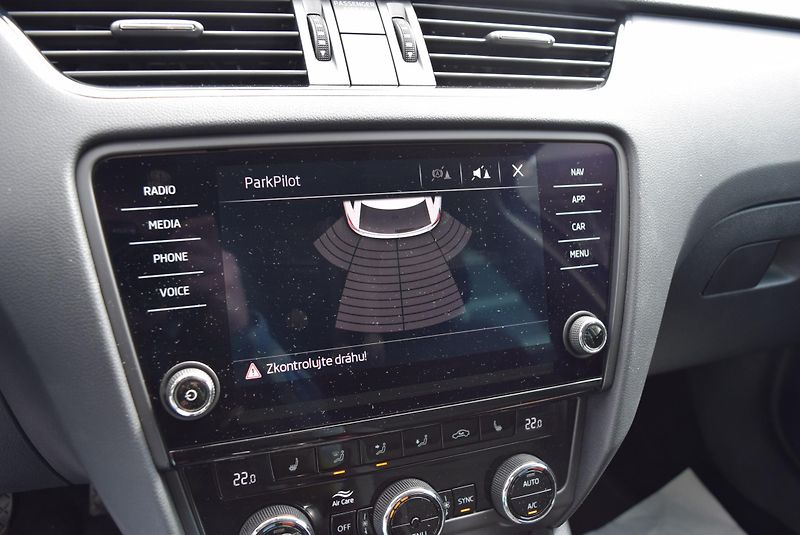 Škoda Octavia (2020) 2.0TDI 110kw AMBITION NAVI APP - fotka 30 z 50