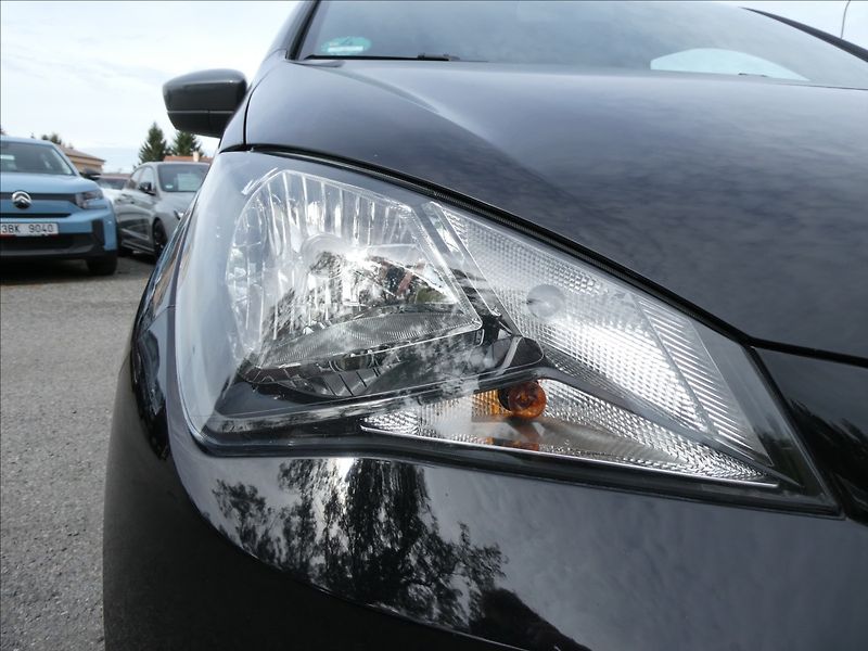 Seat Mii 1,0 MPi 55kW FR line 1.MAJITEL - fotka 5 z 38
