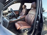 BMW X7 M60i xDrive - náhled 9