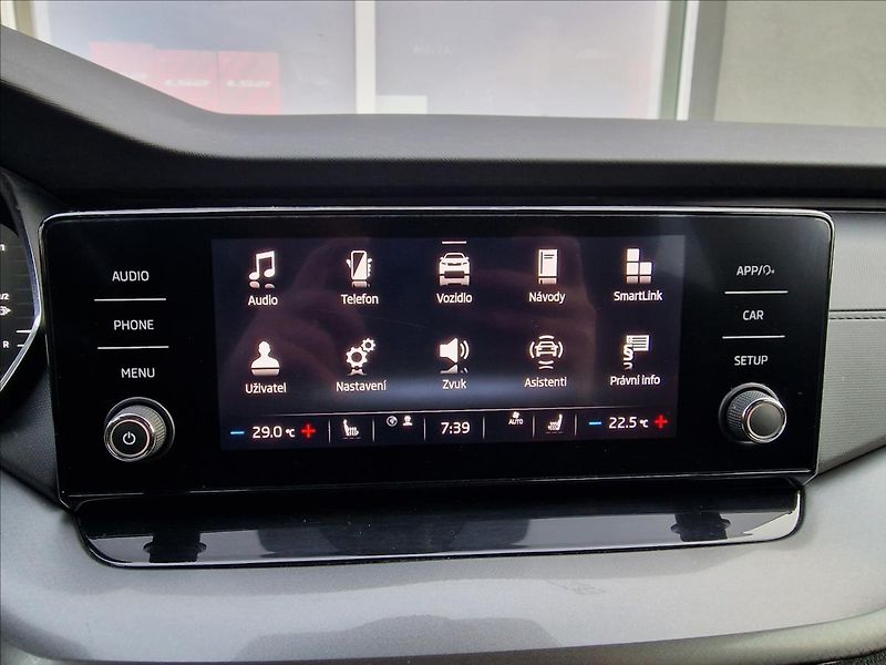 Škoda Octavia 2.0TDI,původ ČR,1.Maj,2x kola - fotka 25 z 50