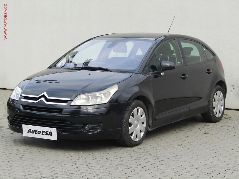 Citroën C4 (2006) 1.6 HDi, Klima - fotka 3 z 17