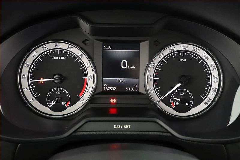 Škoda Octavia (2020) Style 1.6 TDI, Kůže, Tempomat - fotka 10 z 14
