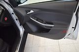 Ford Focus 1.6 TDCI CEBIE - náhled 16