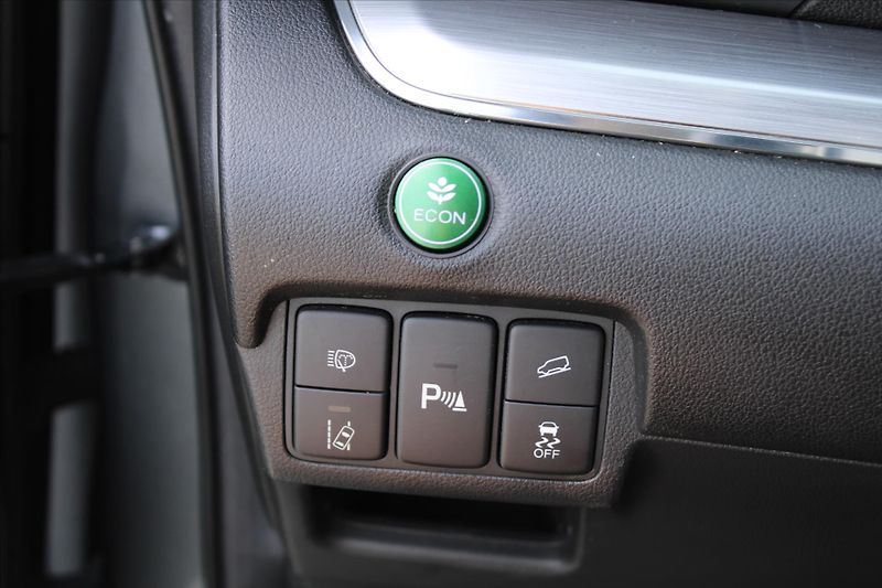 Honda CR-V 1.6i-DTEC ELEGANCE 4x4 AUTOMAT - fotka 18 z 25